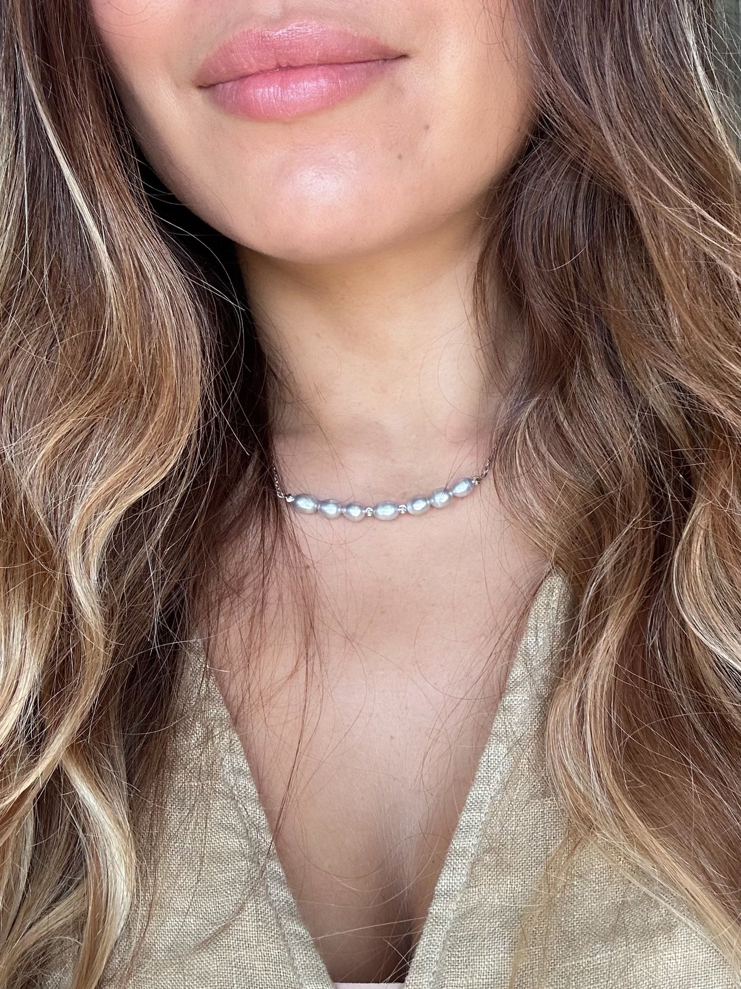 Collier en perles d’eau douce sur Acier Inox