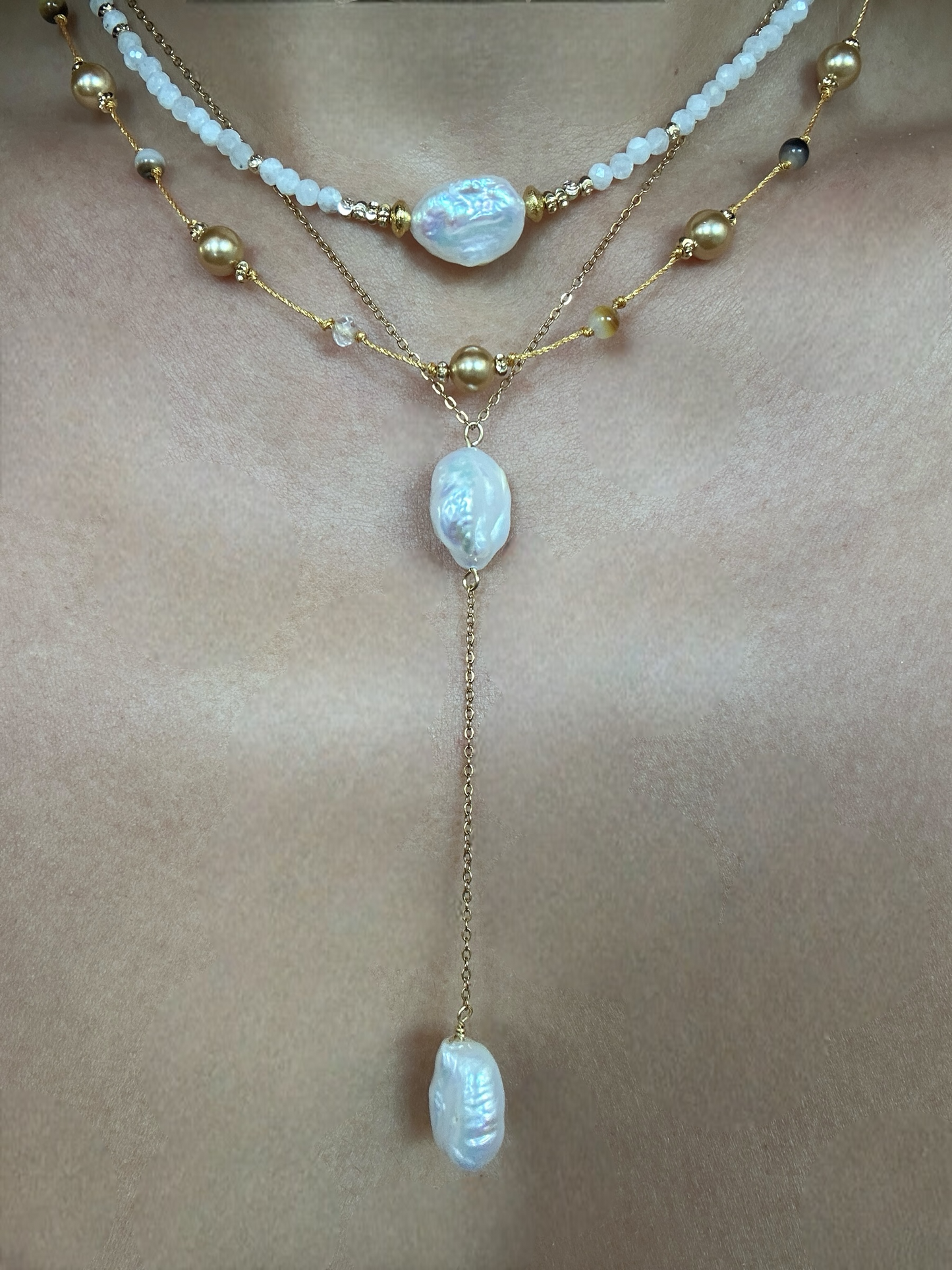 Collier perles Shell du pacifique dorée