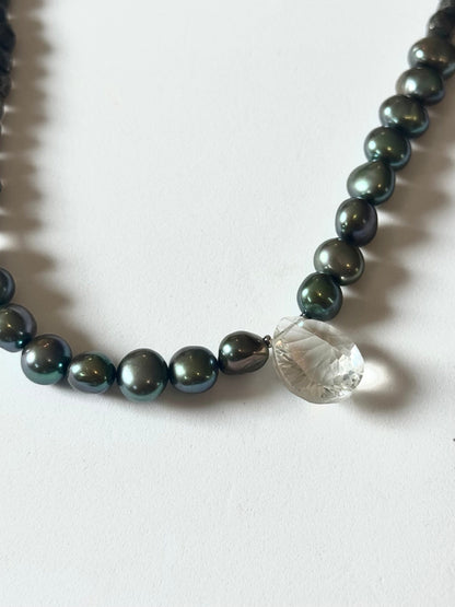Collier perles d’eau douce, Cristal de roche & Pyrite