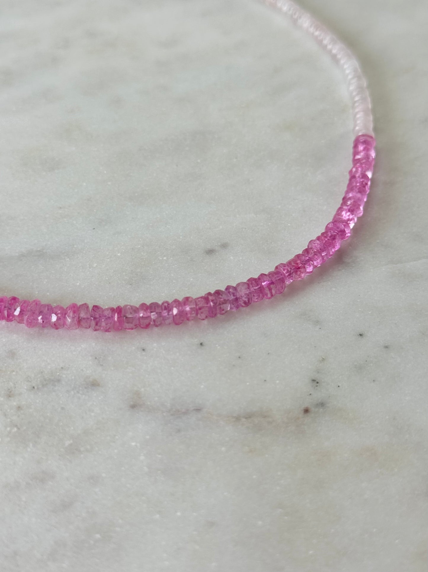 Collier Topaze & Quartz rose — La douceur infinie