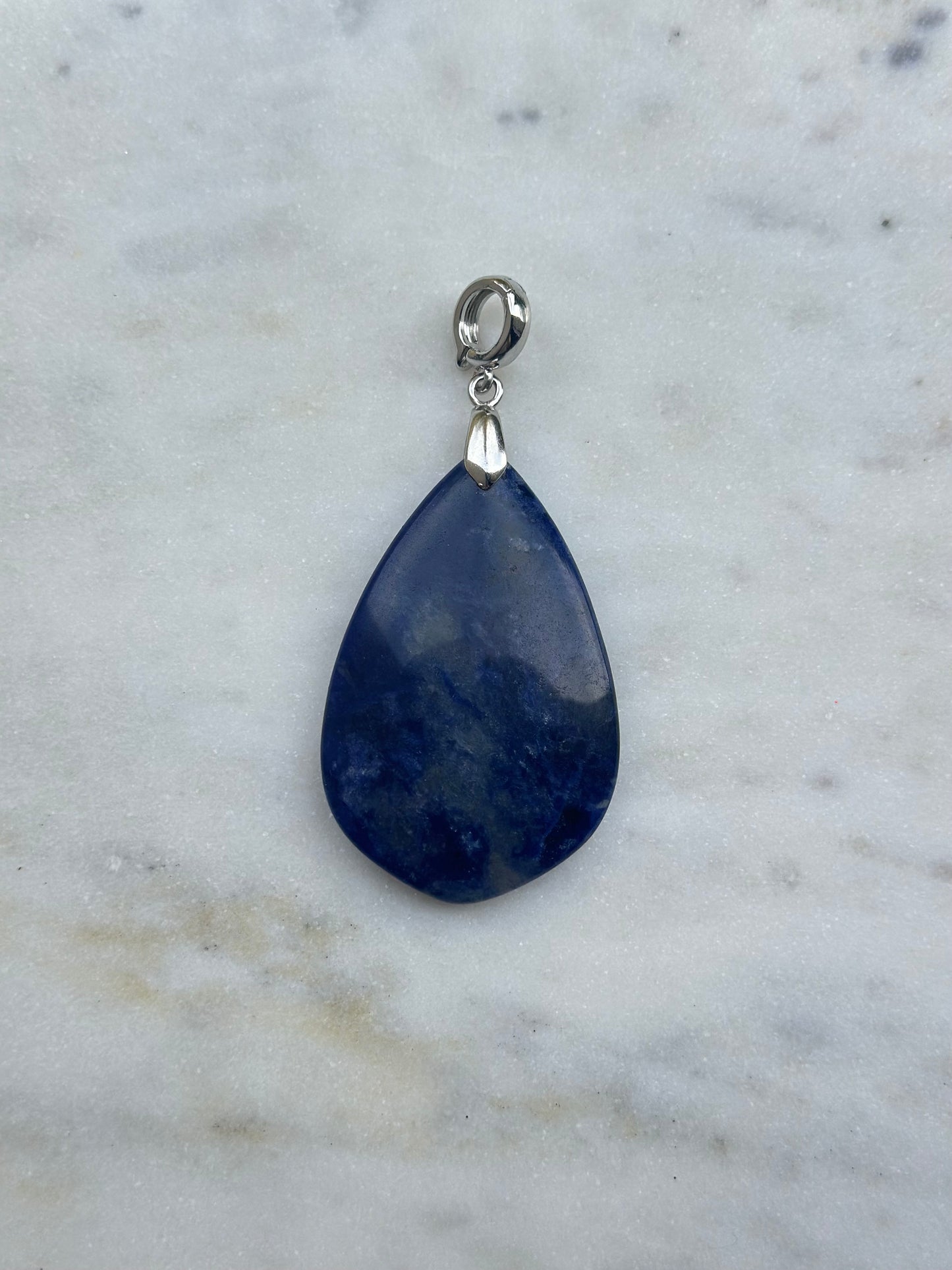 Divers pendentifs pierres naturelles