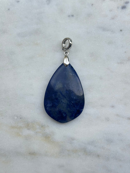 Divers pendentifs pierres naturelles