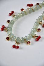 Collier Charms Jade & breloques cerises