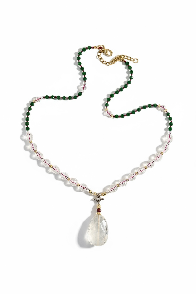 #125 Collana Giada verde, Cristallo di rocca, Granato