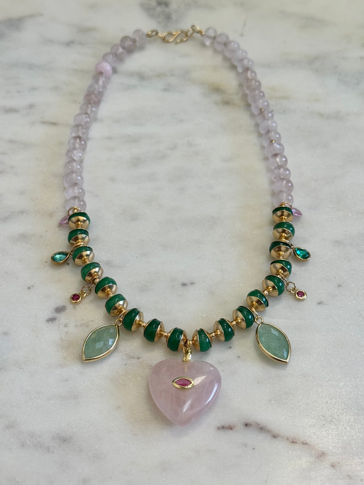Colliers Charms, Quartz rose, Aventurine & Jade — L’harmonie du cœur