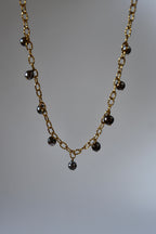 Collier 9 Perles de Tahiti en breloque sur chaîne dorée