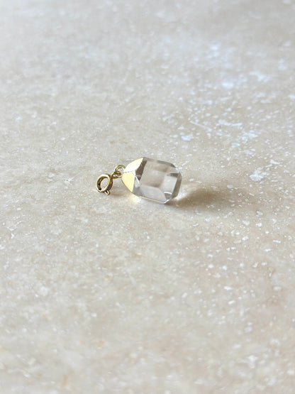 Pendentifs nacre et pierres naturelles