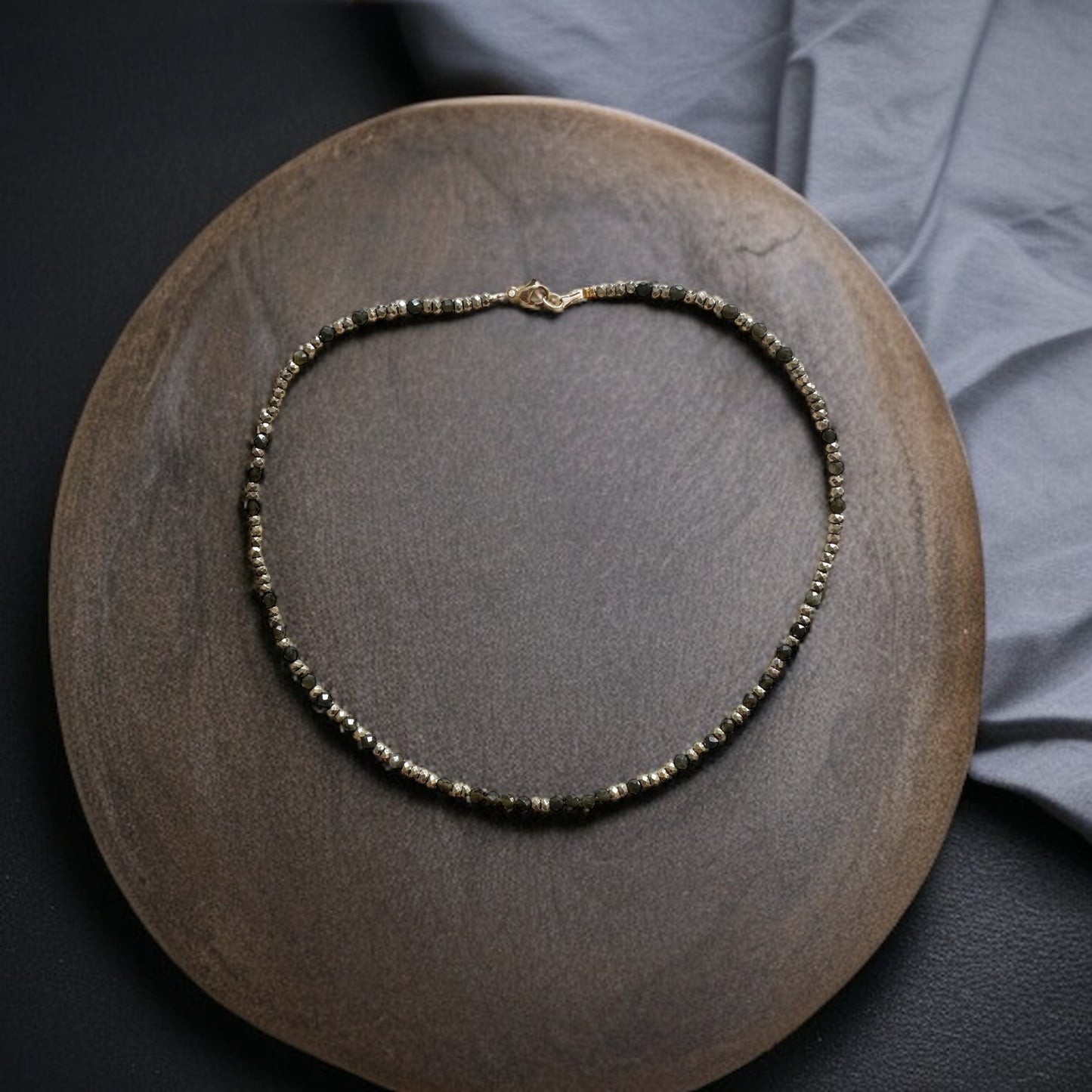 Colliers de pierres naturelles, Turquoise, Obsidienne, Aigue-Marine, Howlite, Goldstone