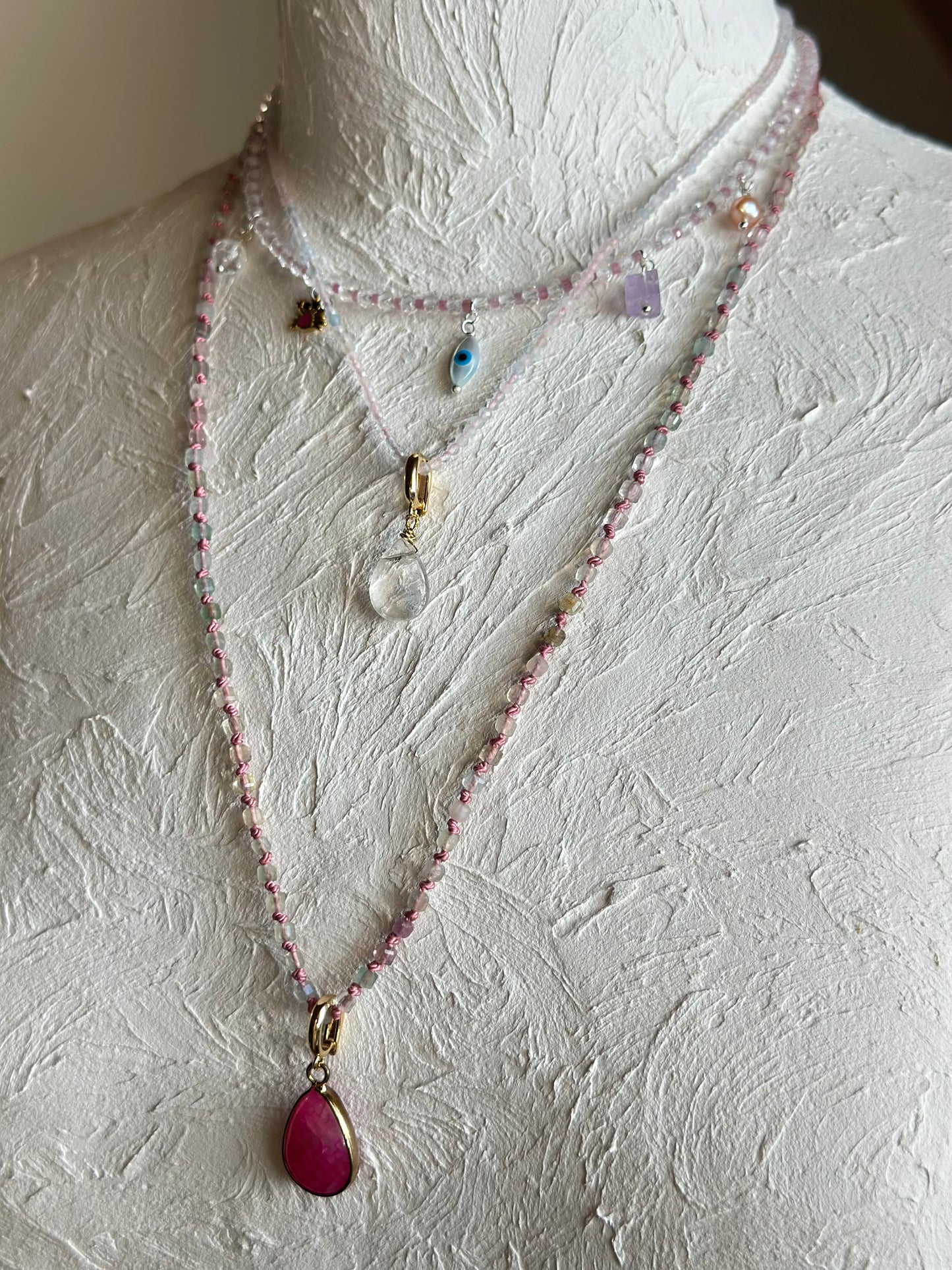 Divers pendentifs