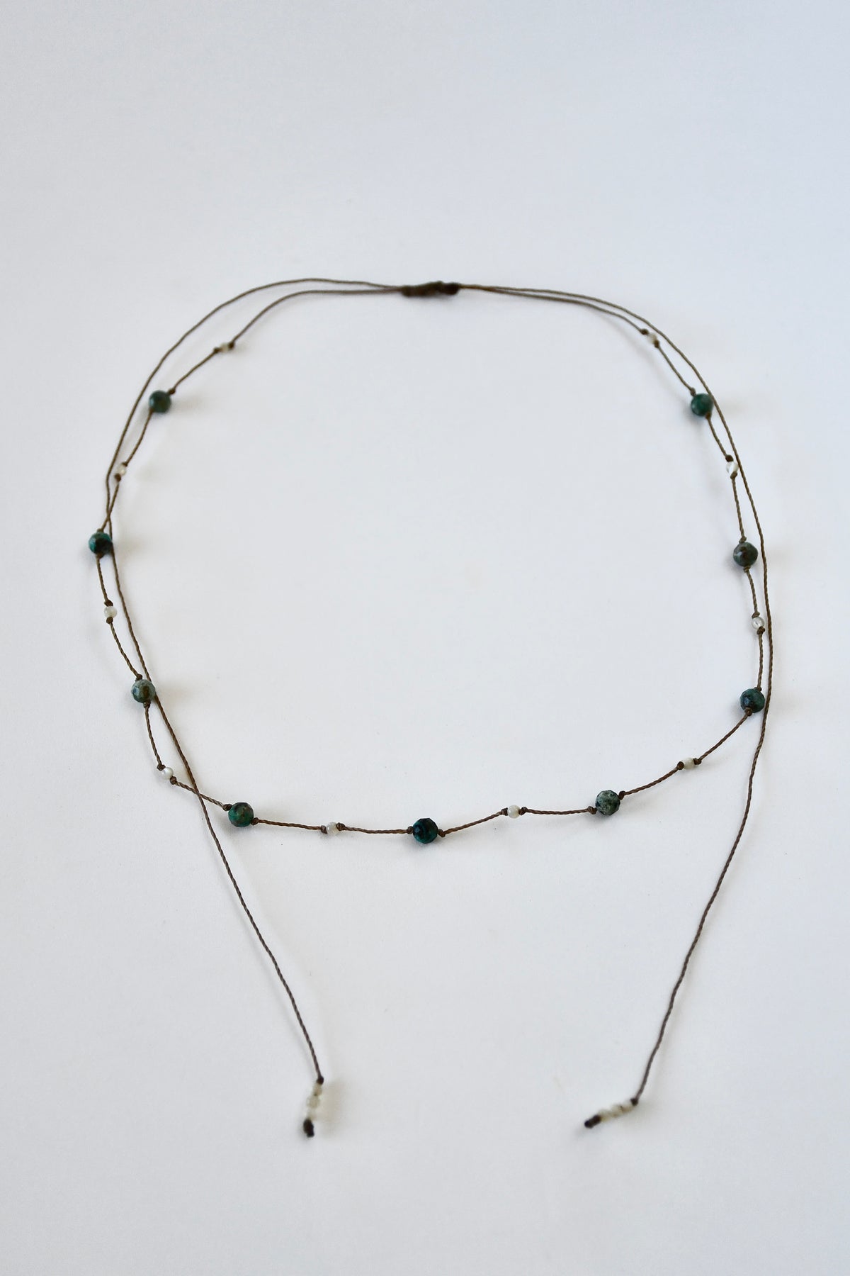 Collier coulissant Turquoise & Nacre