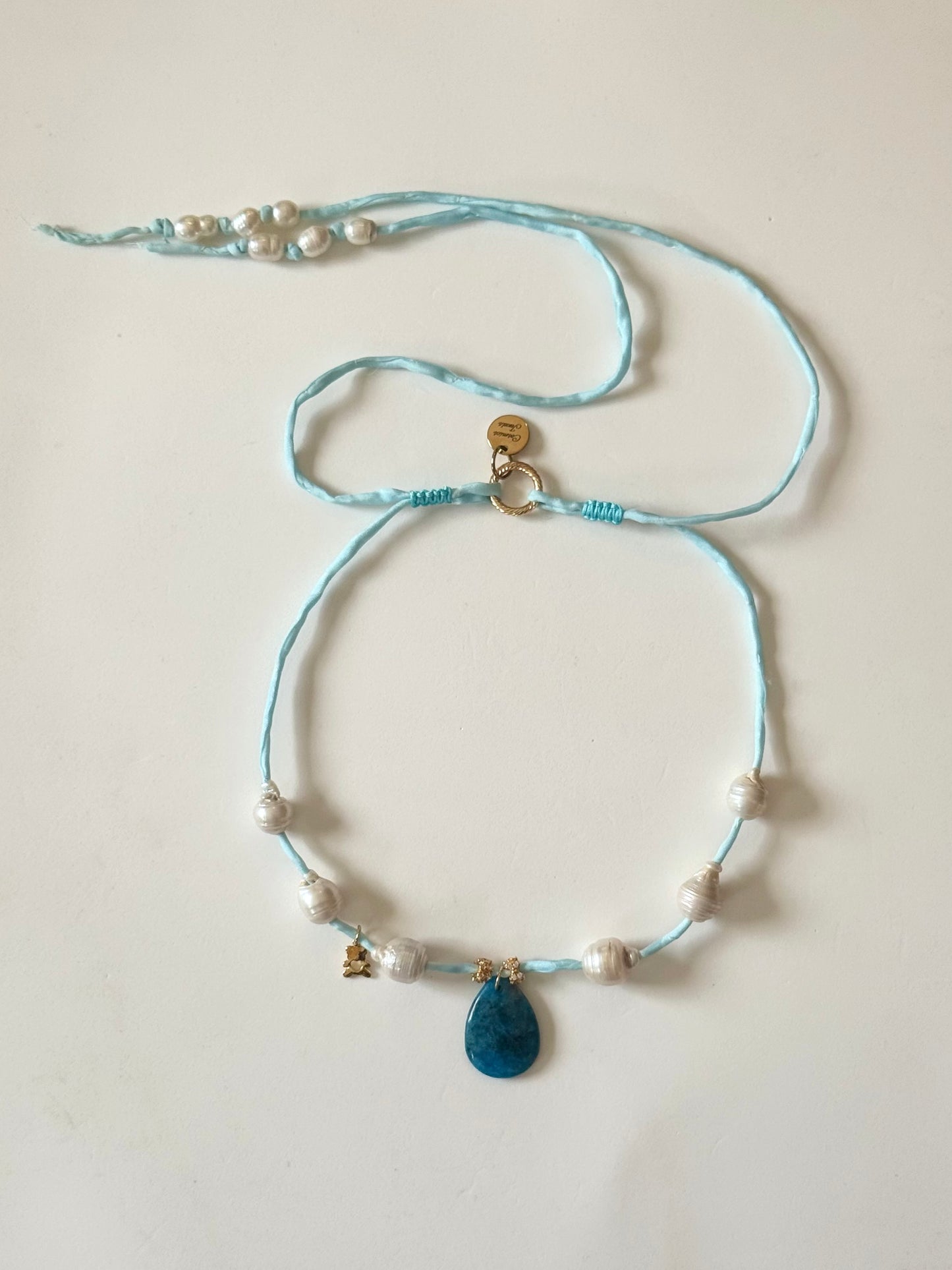 Collier Perles d’eau douce & Apatite sur soie