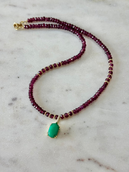 Collier Grenat & Onyx — L’Élan Ancré