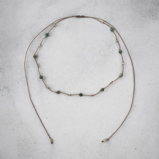 Collier ajustable turquoise et nacre