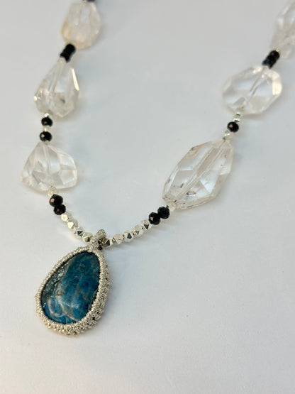 Collier Apatite, Tourmaline, Cristal de roche