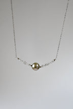 Collier diamants d’Herkimer & perle de Tahiti sur agent 925 – Clarté cristalline et profondeur