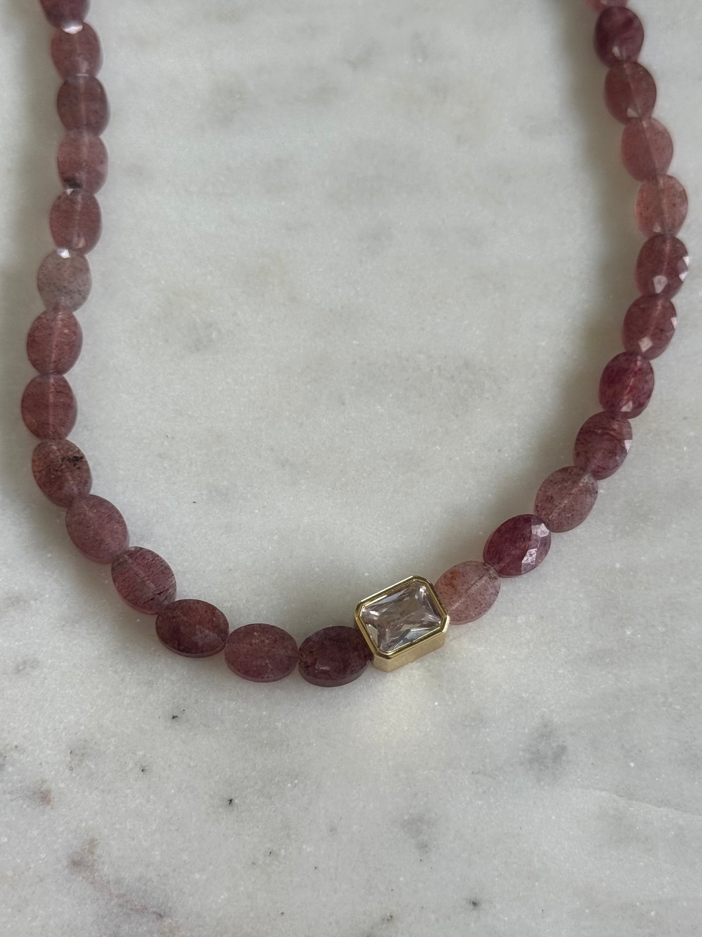 Collier Quartz fraise & Zirconium — La joie à l’état pur