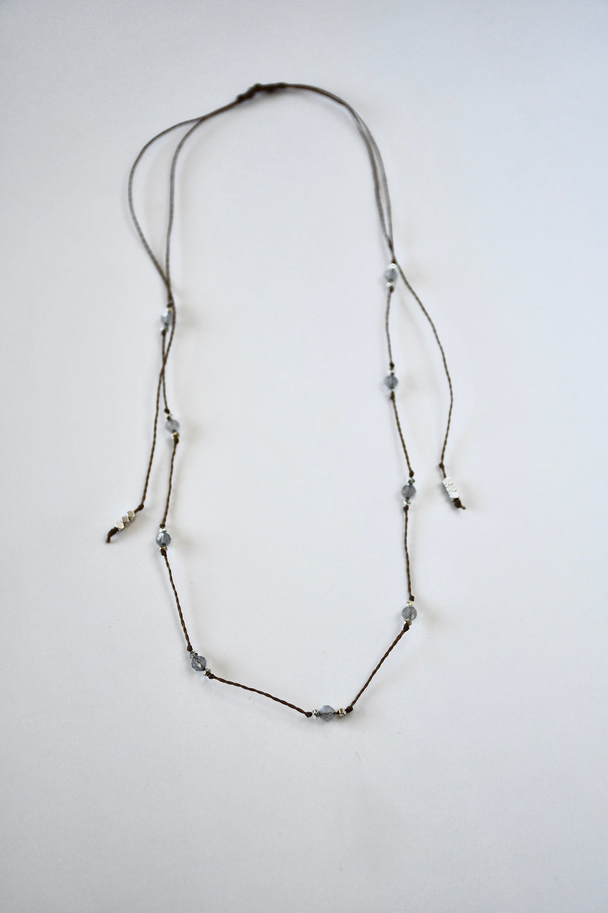 #8 Collana regolabile Labradorite