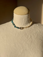 Collier Apatite & Perles d’eau douce — Clarté intérieure et expression alignée