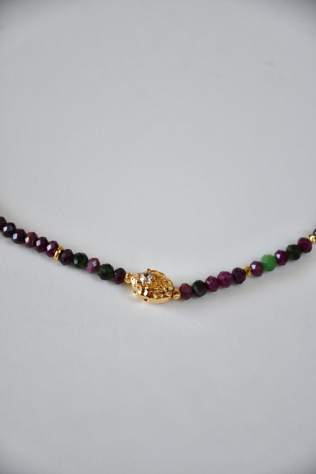 Collier Rubis — Force, Passion & Présence