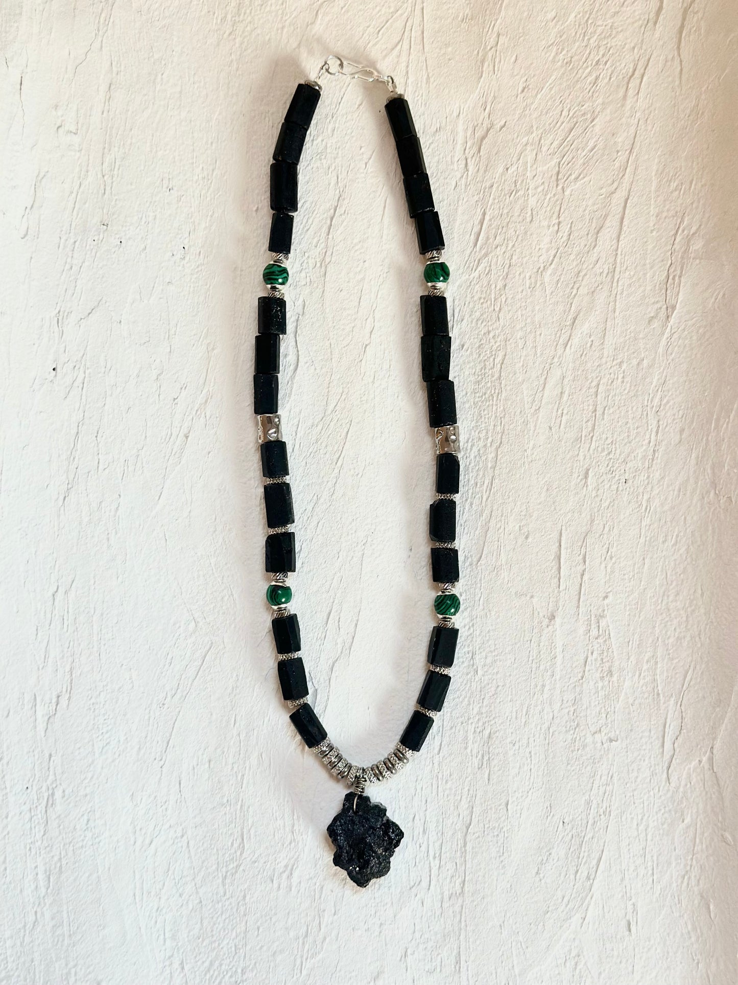 Tourmaline Noire & Malachite — Protection et Pouvoir de décision