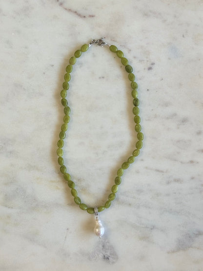 Collier Jade & Perle d’eau douce — Le cœur apaisé