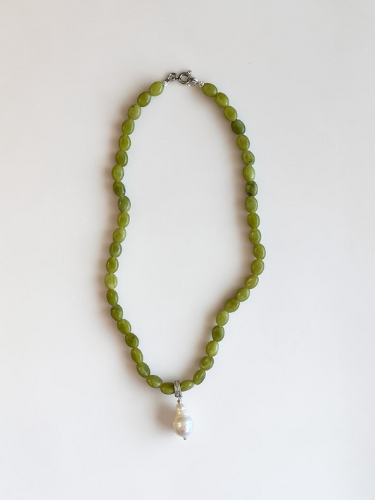 Collier Jade & Perle d’eau douce — Le cœur apaisé