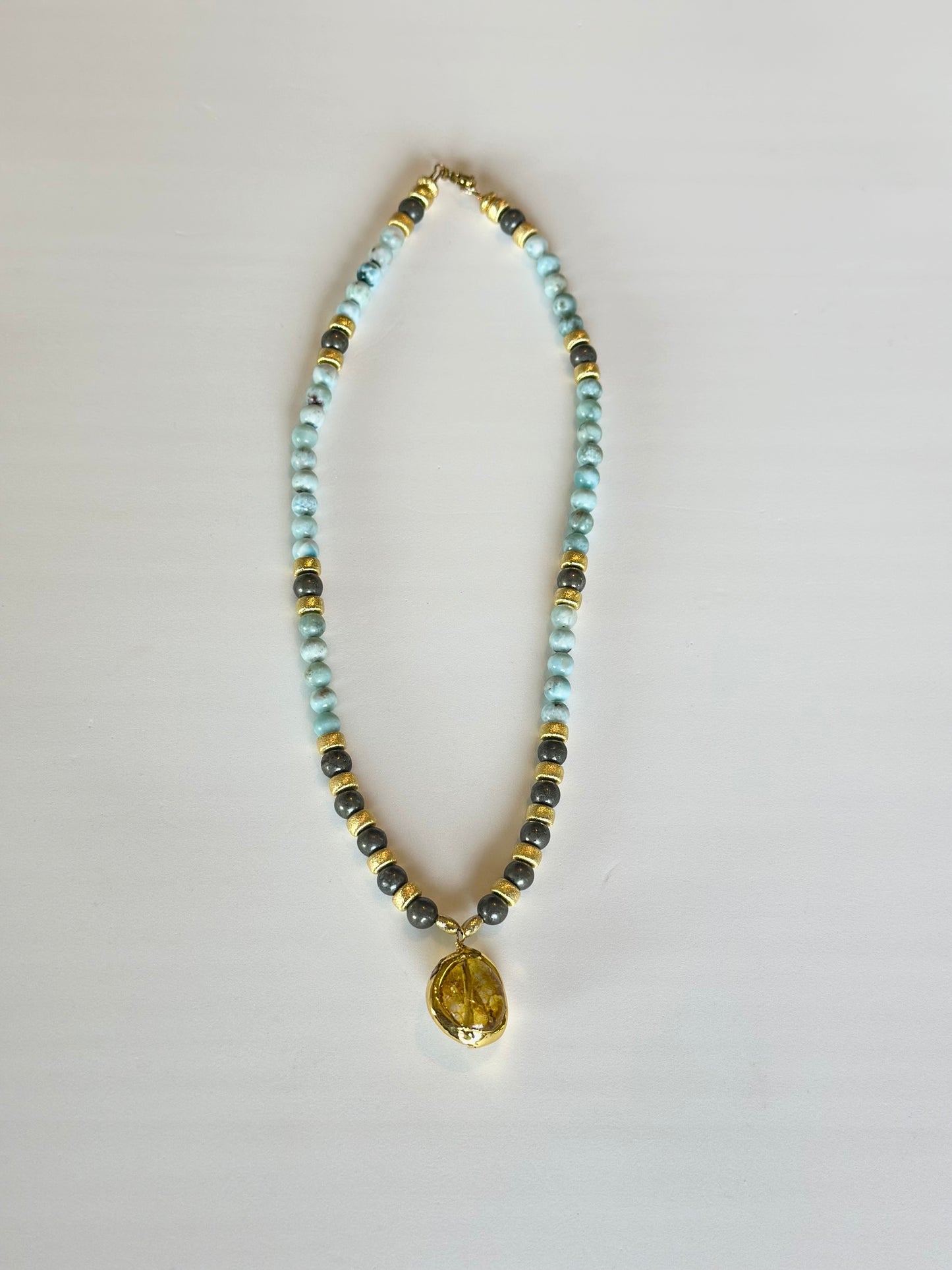 Collier Larimar & Pyrite