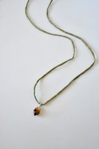 Collier Citrine sur soie — La Lumière Solaire