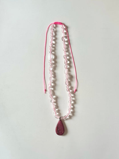 Collier Rhodonite & Cristal de roche sur nylon rose