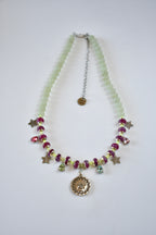 Collier Charms Jade — L’harmonie qui traverse les âges