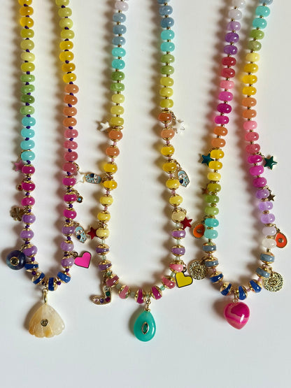 Colliers en Jade multicolore + pendentifs — Harmonie intérieure & sagesse du cœur