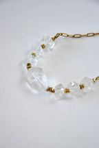 Collier Cristal de roche et Hématite – Clarté et Ancrage