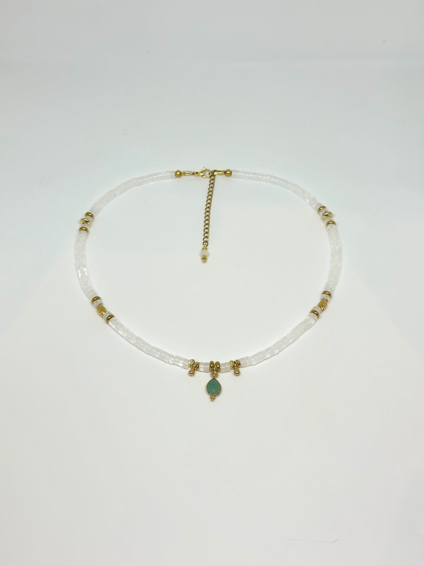 Collier “Paix lucide”
Cristal de roche et Amazonite