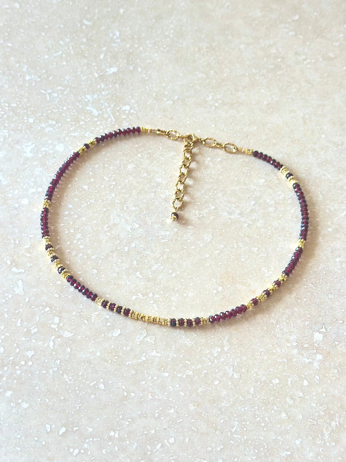 Collier Grenat et Hématite – Vitalité et Ancrage