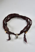 Collier perle de Tahiti sur ruban de soie — Le Mystère des Profondeurs