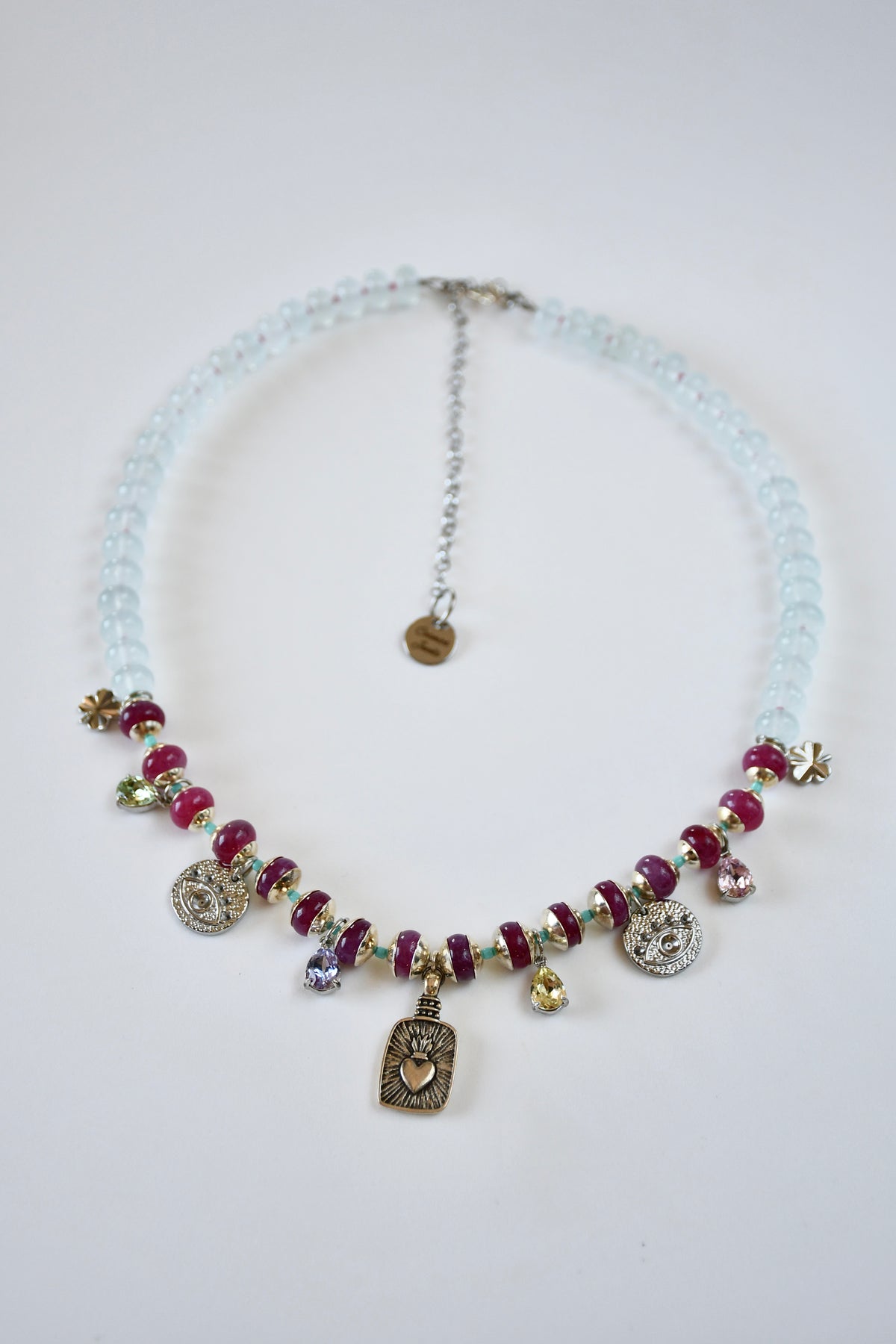 Collier Charms Jade — La pierre des âmes sages