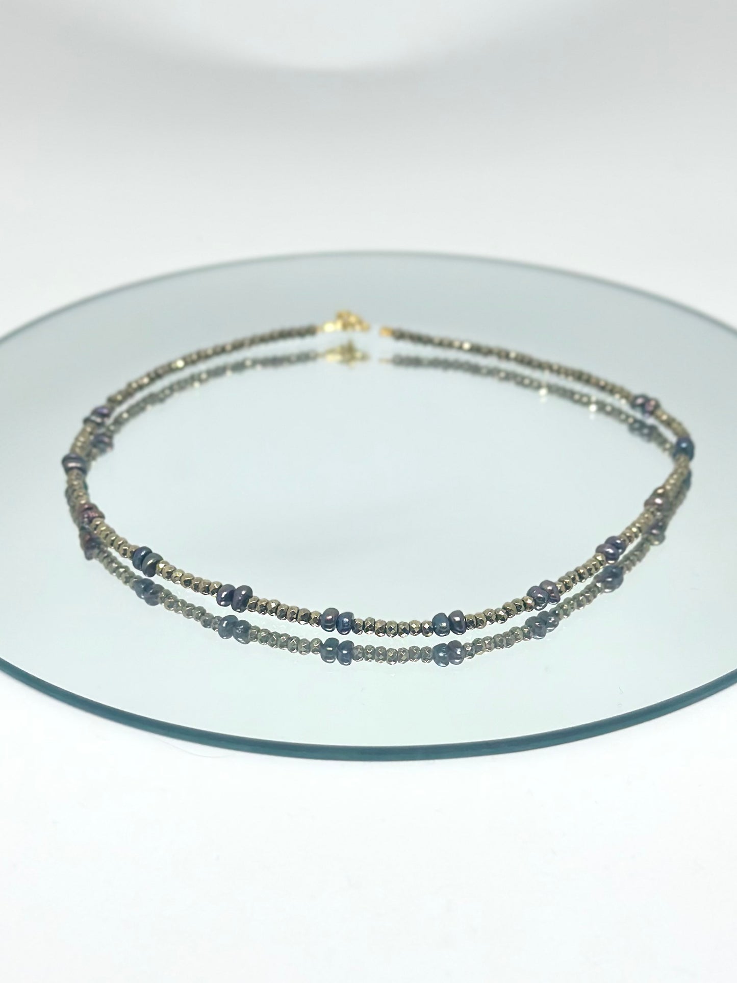 Collier keishi noirs