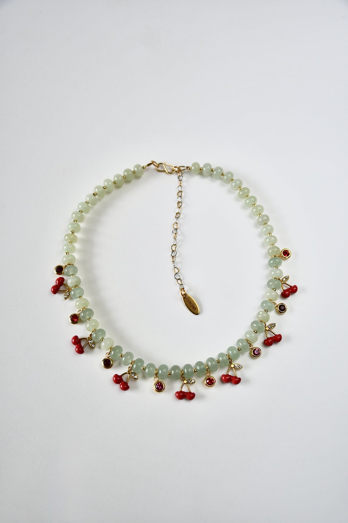 Collier Charms Jade & breloques cerises