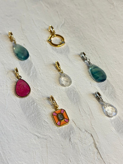 Divers pendentifs