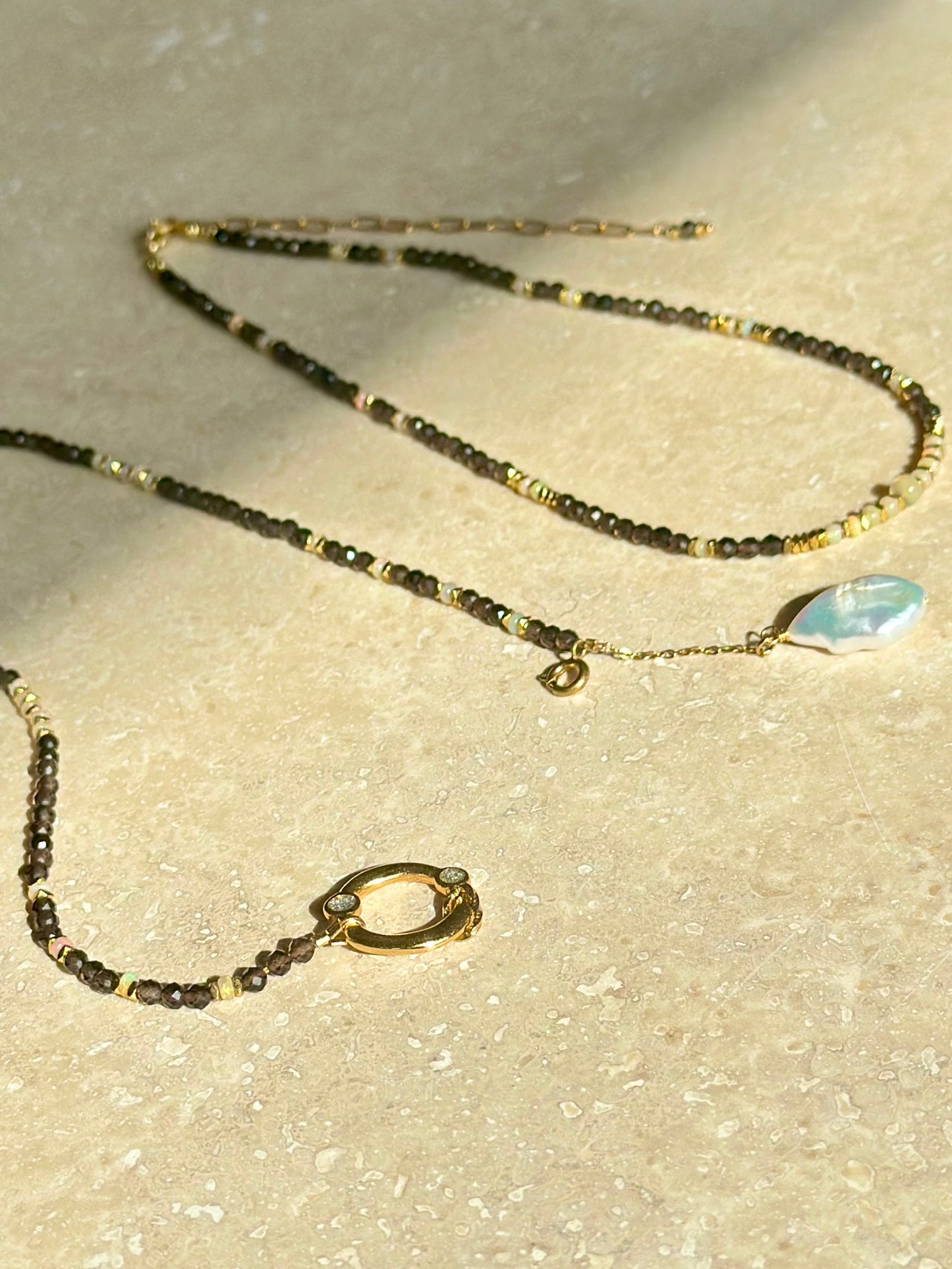 Quartz fumé & Opale d’Éthiopie – illumination