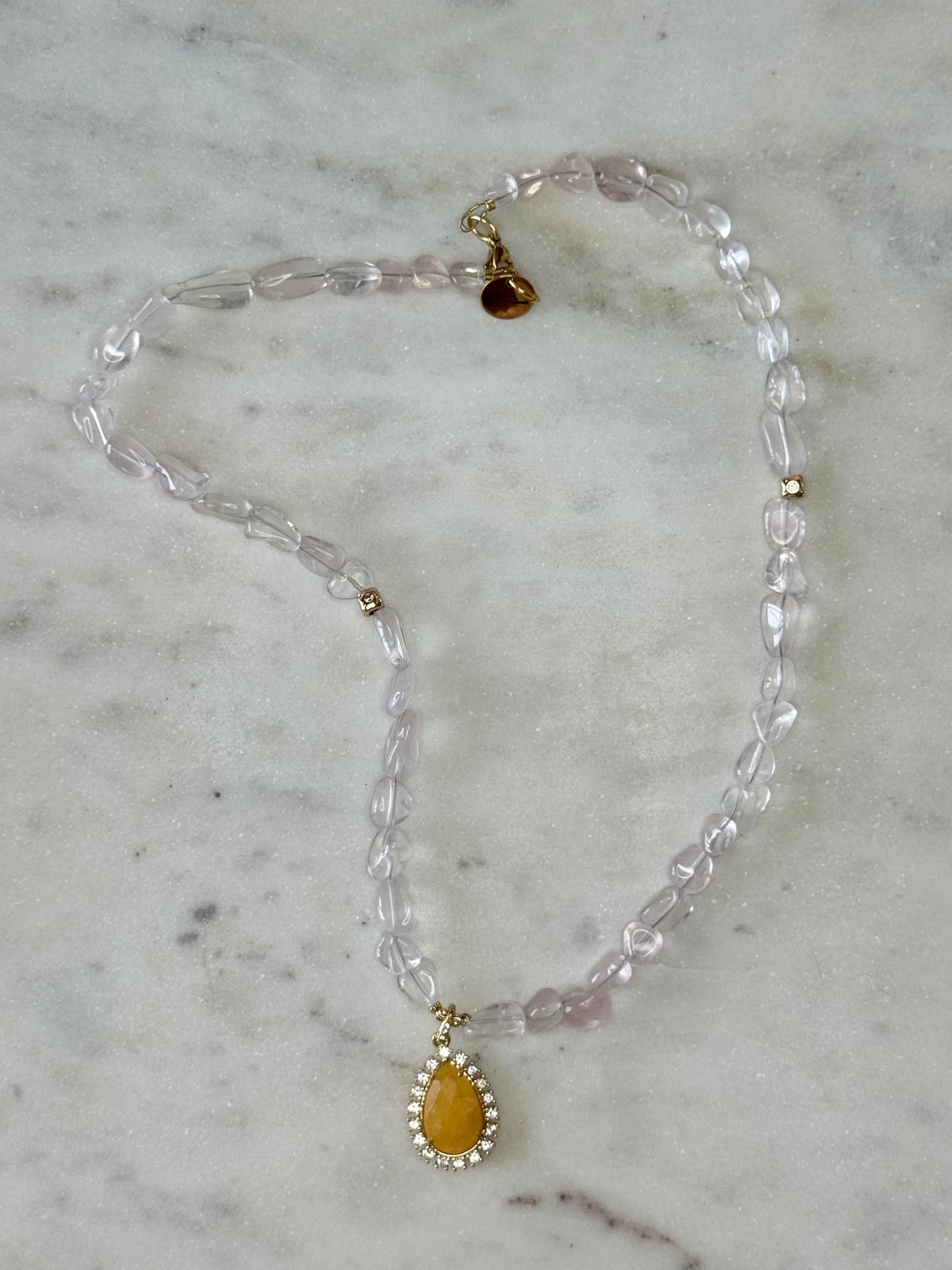 Collier Quartz rose & Jade — L’Amour Tranquille