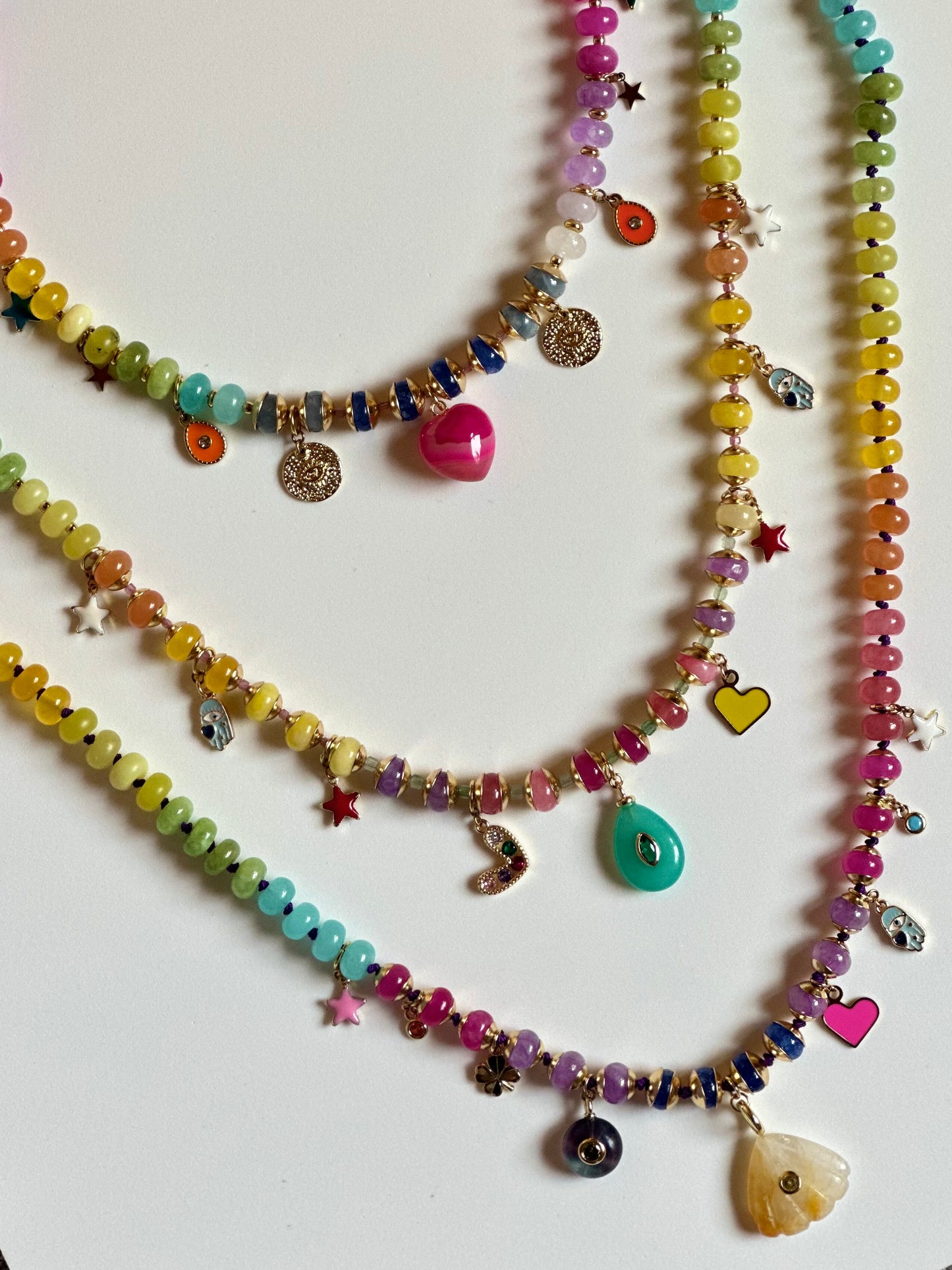 Colliers en Jade multicolore + pendentifs — Harmonie intérieure & sagesse du cœur