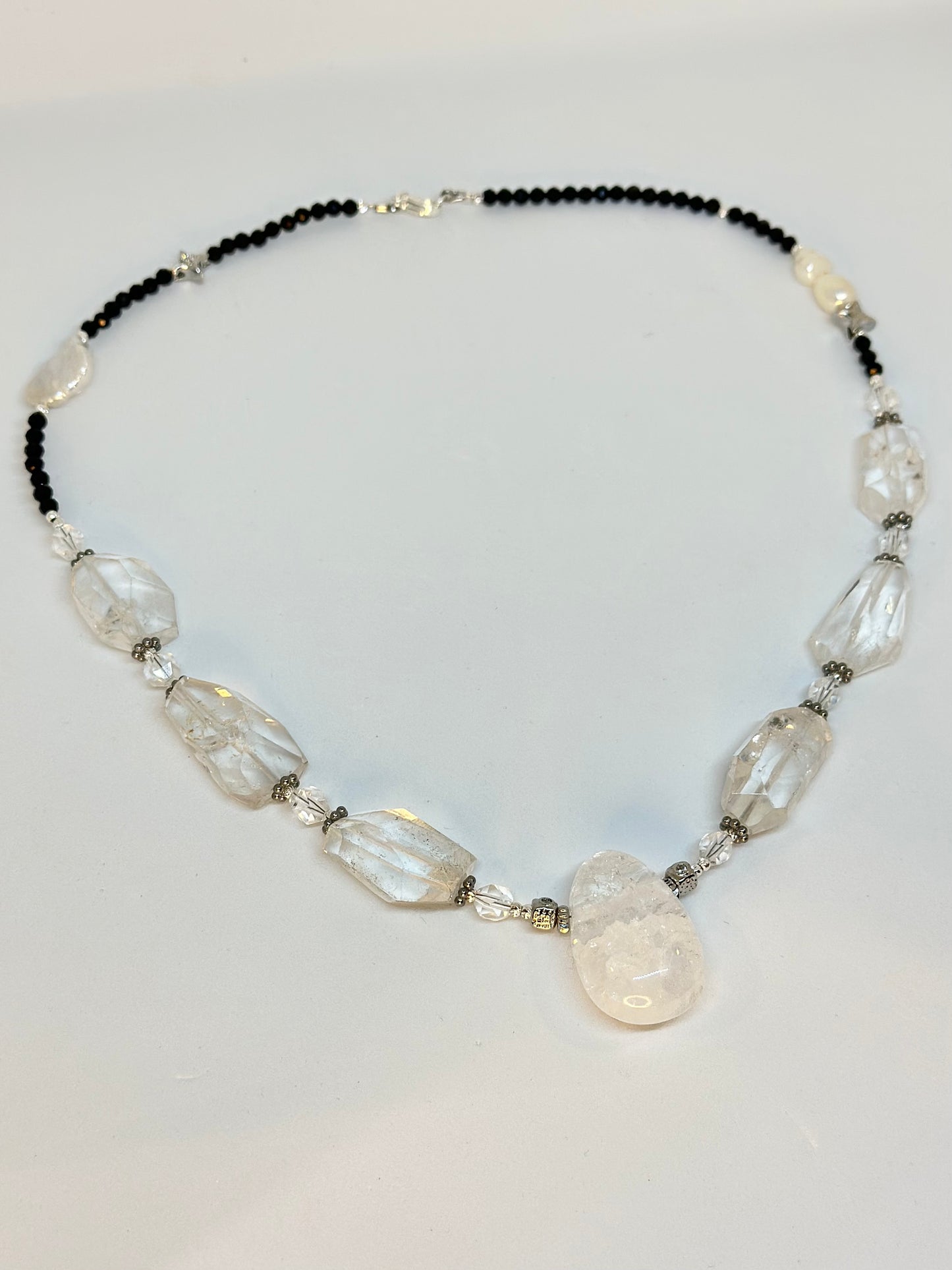 Collier Tourmaline, Cristal de roche, Perle d’eau douce