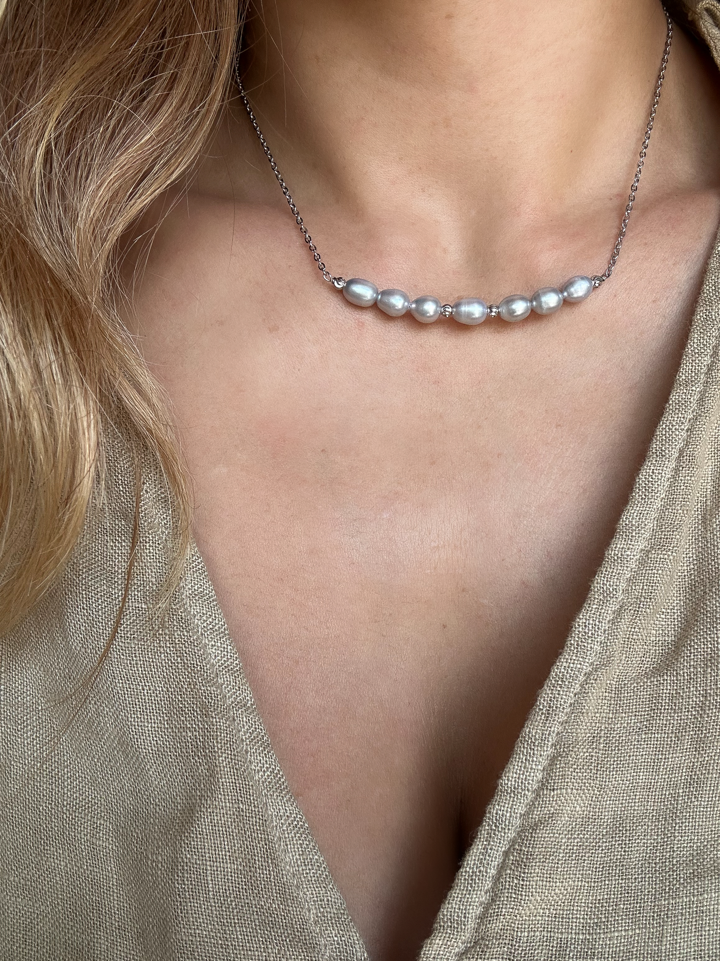 Collier en perles d’eau douce sur Acier Inox