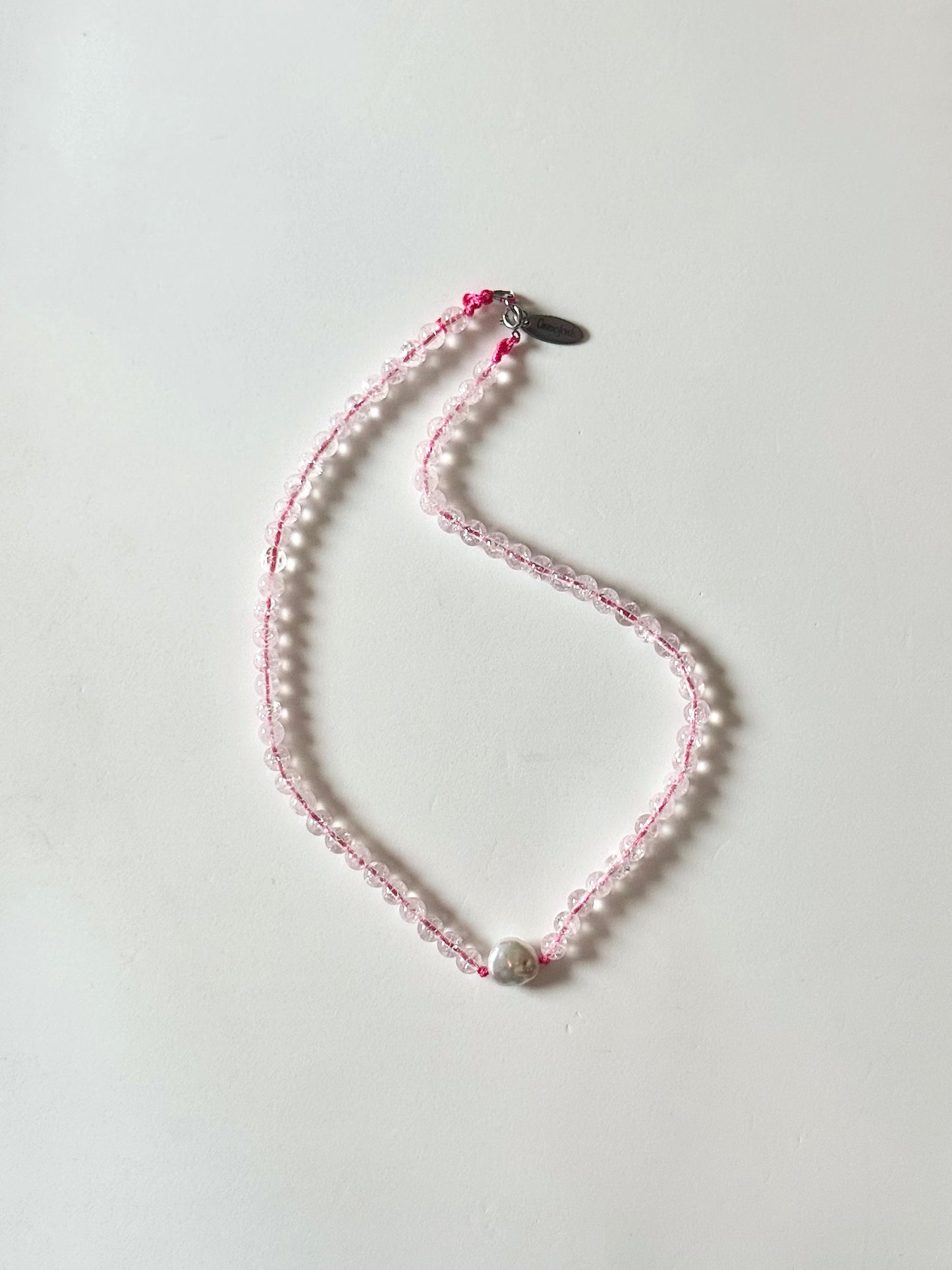 Collier Cristal de roche & Perle sur Nylon rose