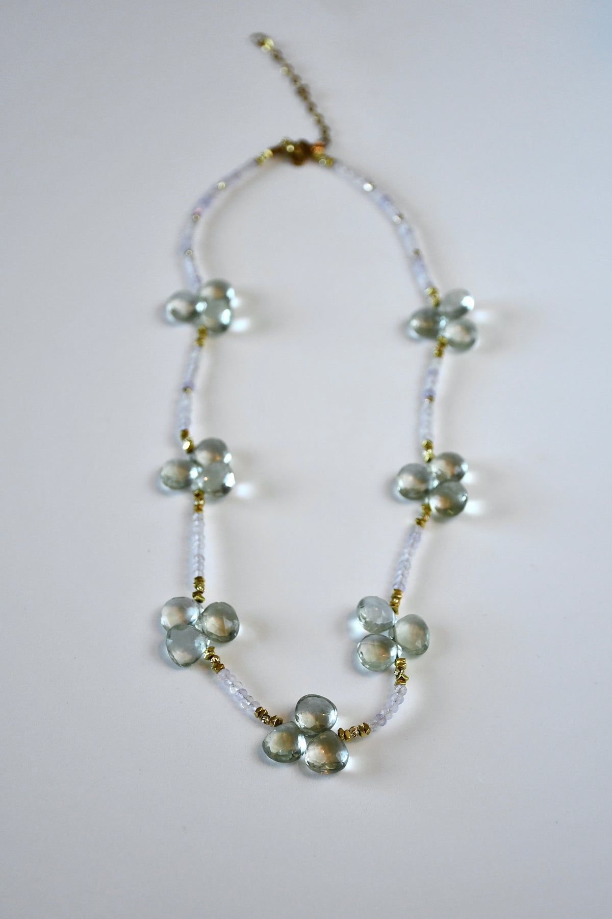 Collier Améthyste rose et verte —Trèfles