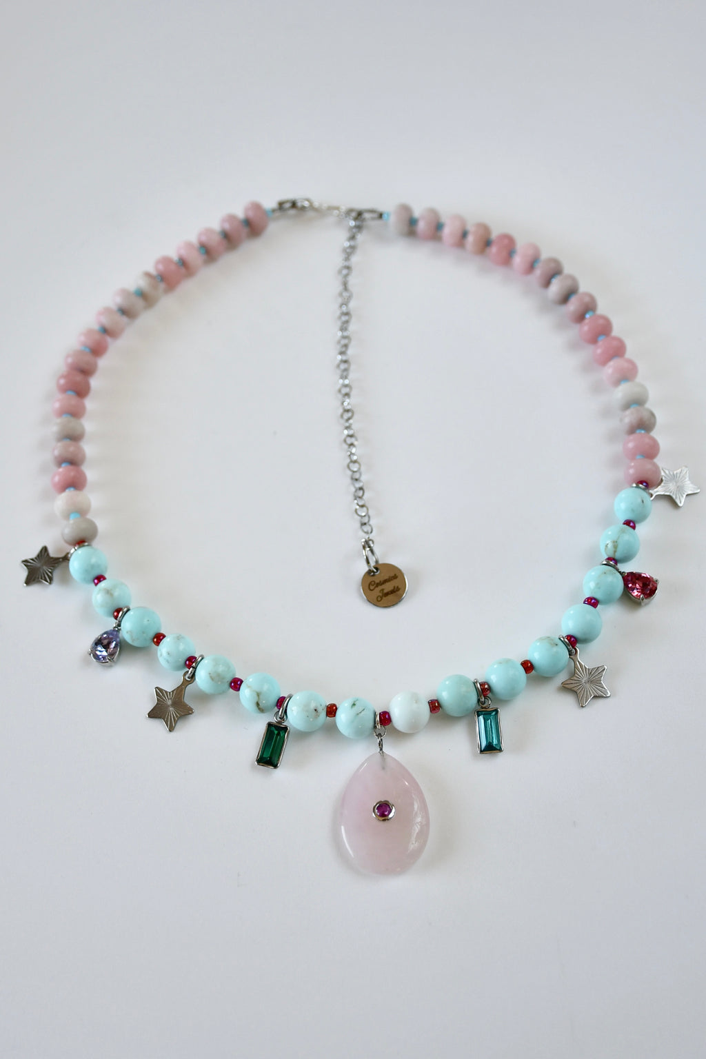 Collier Charms Opale, Quartz rose & Howlite — Le souffle doux de la guérison
