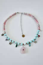Collier Charms Opale, Quartz rose & Howlite — Le souffle doux de la guérison