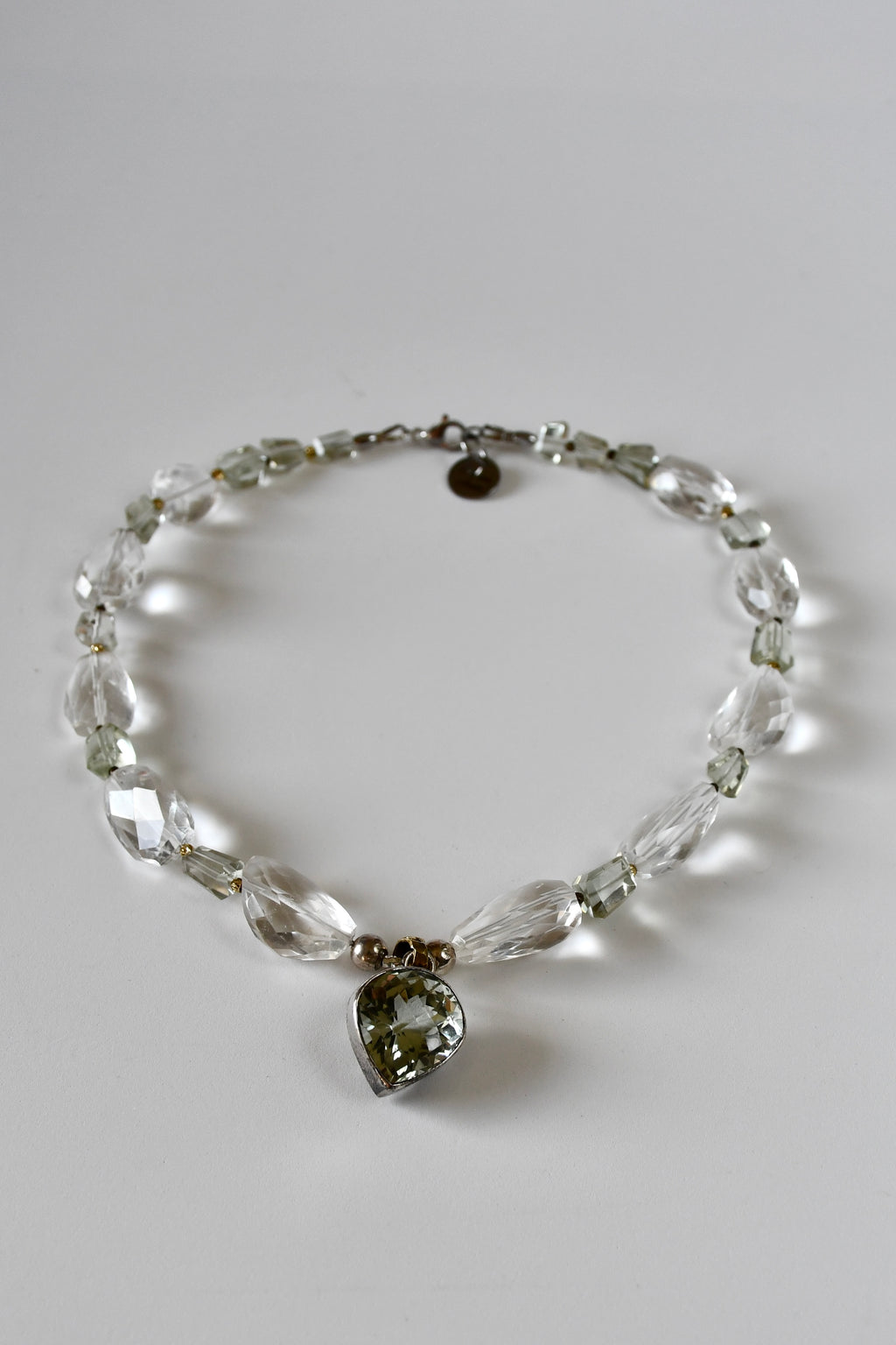 Collier iconique améthyste verte & Cristal de roche