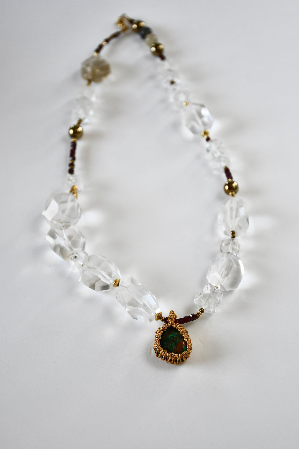Collier Chrysocolle, Grenat, Cristal de roche, Agate